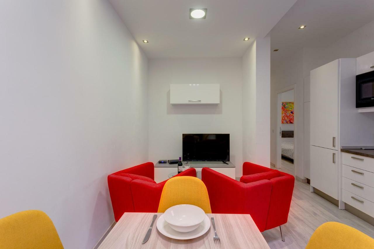 Cozy Apartment In An Amazing Location Слима Экстерьер фото